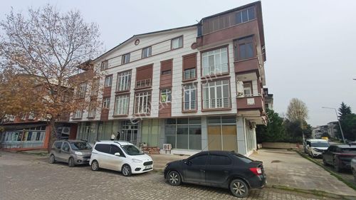 Turyaptan Yalova Çiftlikköy M. Akif Mah. De 2+1 Kiralık Daire