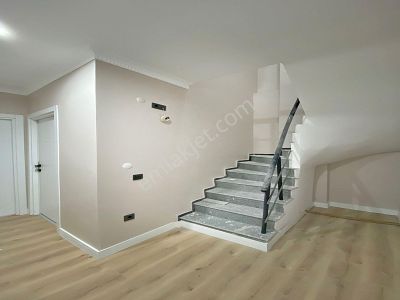 Cadde34 Yapı'dan Sultaniye'de Eminevime & %75 Krediye Uygun Sıfır 4+2 Bahçeli Satılık Dubleks!!