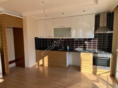 Adana Çukurova Yurt Mahallesinde 3+1 Özal Bulvarına Süleyman Demirele Yakın Hasarsız Kiralık