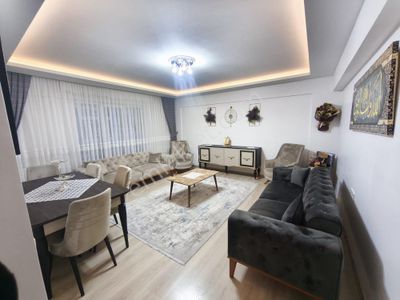 Hastanelere Yakın | 140 M² Geniş 3+1 | Ara Kat | Otoparklı