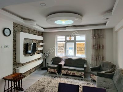 Samsun Çiftlik Caddesi İle Gazi Caddesi Arasında 2+1 Full Yapılı Satılık Fırsat Daire