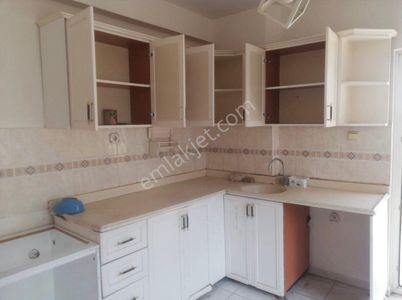 Erdemlide D400 Üzerinde Acil Satılık 3+1 Bağımsız Mutfak Daire