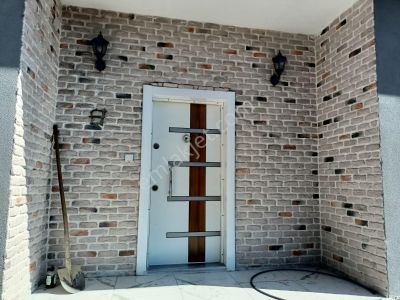 Körfez Sipahiler Mah.de Ebeveyn Banyolu Verandalı Sıfır Müstakil