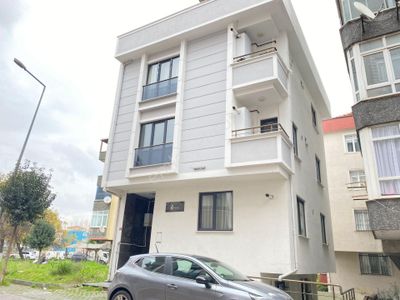 Pegaas'tan Yeni Binada Metrobüse Yakın 2+1 Arakat Kiralık Daire*