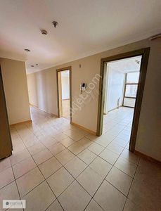 Bahçeşehir Spradon Kuleler 2+1 Teraslı Satılık Boş Kupon Daire