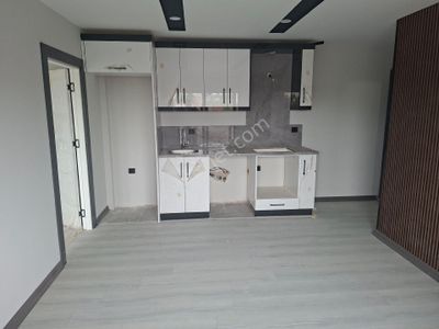 Satılık Havuzlu Güneş Mh De Sıfır 1+1 A Mutfak 1 Kat 50 M2