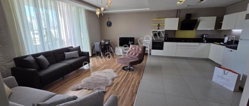 Adana Çukurovada Reale Yakın Otoban Çivarında Belediye Evlerinde 2+1 Kiralık Eşyalı Fırsat Daire