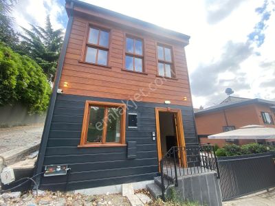 Çengelköy Sahiline 500m Emsalsiz Müstakil Ev