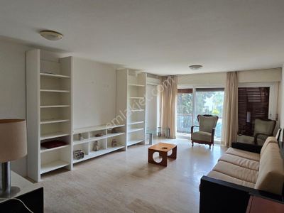 Kuşadası'nda Satılık Dubleks Daire 2+1, Havuzlu Site İçinde