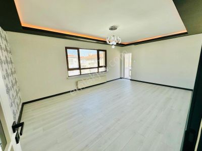 Akşemsettin Mah'de 4+1 Full Yapılı Satılık Teras