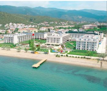 Durmuşoğlu Gayrimenkul'den Güre Körfez Termal De Satılık Full Deniz Manzaralı Devremülk