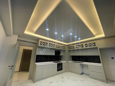 Budaklar İnşaat Gayrimenkul Emlak'dan Fırsat Acil Satılık Fırsat Daire