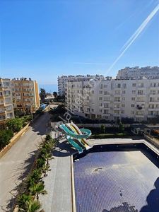 Site İçi Denize 100m Manzaralı Havuzlu Aqualı 2+1