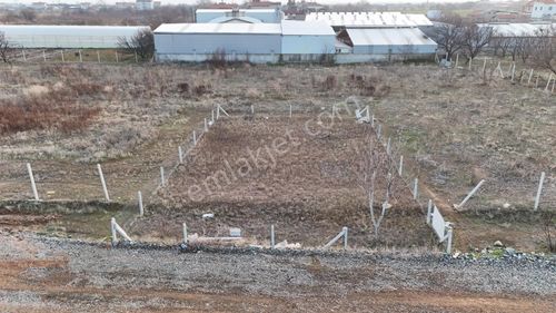 Tekin Oğlun'dan Bahçeşehir'de 335 M² 2 Kata İmarlı Arsa