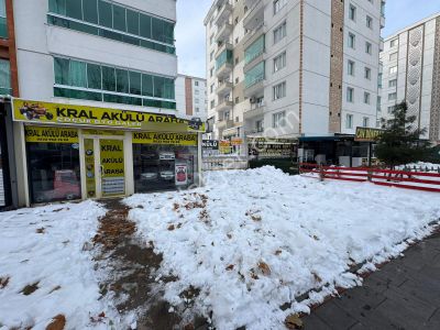 Four Land Gayrimenkul'dan Satılık Dükkan