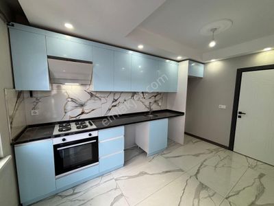 **eryıldız İnşaat'tan**tepe Bölgesinde İskanlı Ankastre Setli K.otoparklı 115m2 2+1**