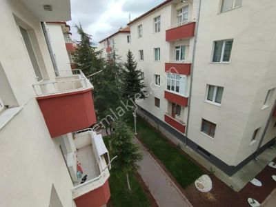 Zümrüt Mahallesinde 3+1 Satılık Daire