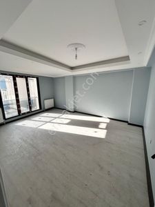 Torunlar Emlaktan Satılık 2+1 Boş Sıfır Lüx Daire Demirkapı Mh.