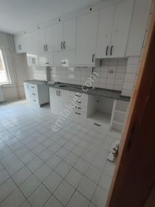 Kaan Emlaktan Depozitosuz Bağbaşı Yeniyolda Kiralık 3+1 Daire