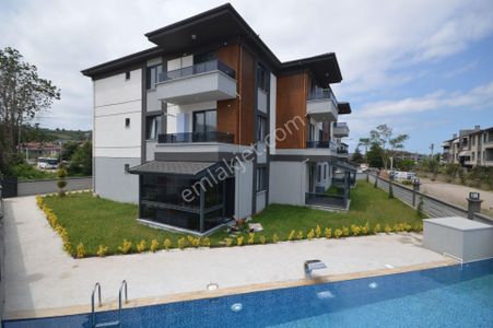 Sakarya Karasu Aziziye’de Havuzlu Ve Sıfır 2+1 Daire