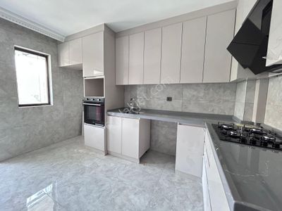 Lider Emlak'tan Ön Cephe **full Yapılı** 3+1 Asansörlü Satılık