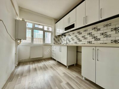 Kalecik Emlak'tan Merkez Mahallesin'de Kot-1 Masrafsız 3+1 Daire