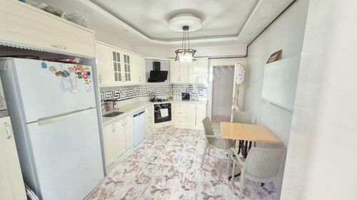 Fıstıklık Sağlık Ocağı Yakını Cam Balkonlu Masrafsız 3+1