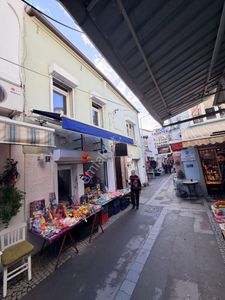 Ayvalık Çarşı Göbeğinde, Yüksek Ticari Potansiyelli Tescilli Rum Evi