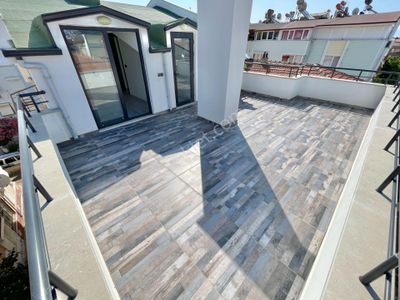 Berkay Demirel'den Akçayda Denize 400m Sıfır Lüks 2+1 Dubleks