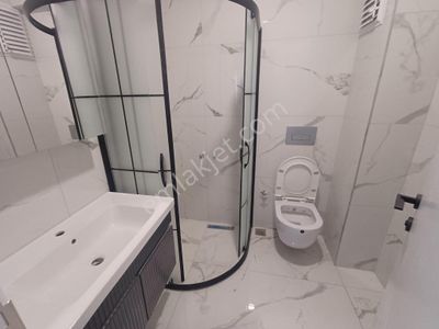 Zeytinburnu Veliefendi Mah'de 2+1 55m² Asansörlü Sıfır Satılık Daire Osmanlı Emlak