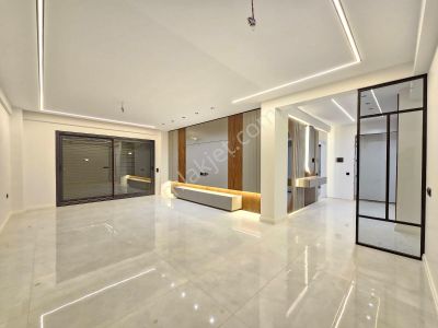 Denizli Rezidanslar Bölgesinde Havuzlu Sitede Ultra Lüks Yaşam Alanları