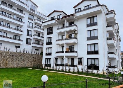 Gölcük Satılık Site İçi Geniş 3+1 Dubleks Daire
