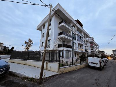 Büyükçekmece Kumburgaz'da Satılık 3+1 Daire Merkezi Konum 90 M2