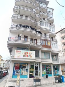 Yeşilyol Üzeri İşyeri Olabilecek 2+1 Daire