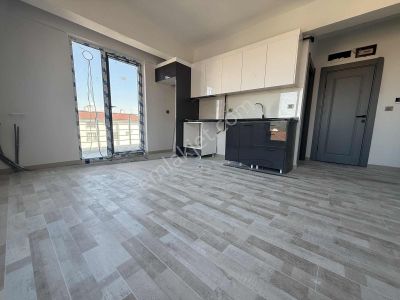 Alaçatı'dan/yerden Isıtma/batı Cephe/geniş Kullanımlı 3+1 Daire