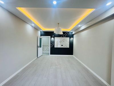 Güven'den Kapaklı'da Kapalı Cam Balkon Yerden Isıtma 2+1 Daire