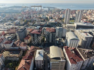 Pendik Çamçeşme De Geniş Ferah Ve Kullanışlı 4+2 Satılık Daire