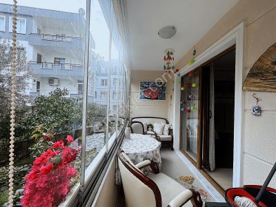 Altınkum Emlak'tan Sarımsaklı'da Çarşı İçinde Ayrı Mutfaklı 2+1