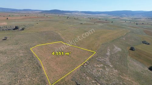 Konya / Akören / Hacılar Mahallesinde 4.551 M² Müstakil Tapulu Tarla