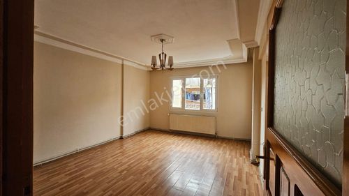 Doğalgazlı Çift Balkonlu Son Durak Ve İsmail Sivri Bulvarında