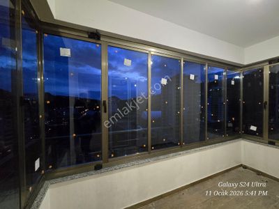 Ordu / Fatsa – Ayazlı Mahallesimerkezi Konumda, Yüksek Kat, 1. Sınıf İşçilikli 3+1 Daire