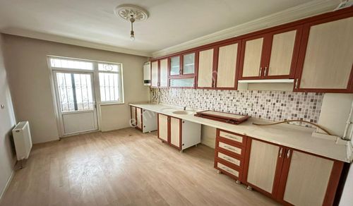 Ufuktepe Cadde Yakını 3+1 Kat Konumunda Asansörlü Masrafsız