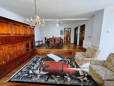 Silivri Lisesine 60 Mt Mesafede Satılık Eşyalı Daire