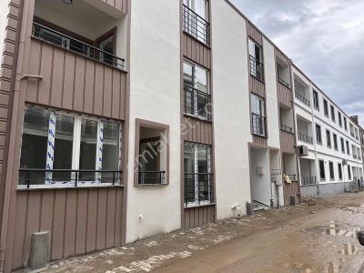 Konum Güzel Geniş Çift Cephe 1+1 Sıfır Daire