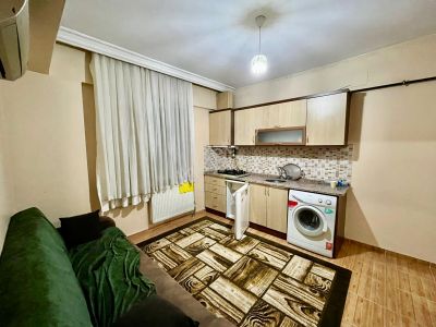 Amazon'dan Uncular Camii Civarı Merkezi Lokasyonda Eşyalı 1+1