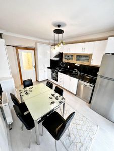 Cihandan Avcılar Yamaç Evlerine Hakim 11.kat Ful Yapılı Kök Tapu