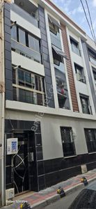 Üçyolda Metro’ya Yakın,oturuma Hazır, Full Donanımlı 3+1 Daire