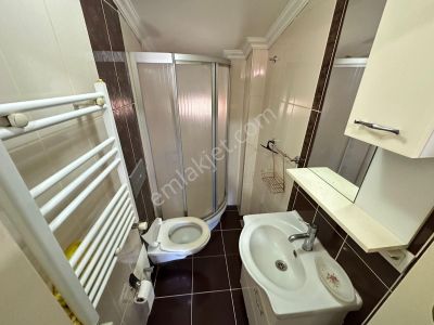 Cb Akademi İzmit Çarşıda Muazzam Konumda Kiralık 1+1 Daire