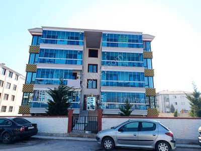Afyon Tezcan Emlak Tan Kanlıca Mahallesi 3+1 Kiralık Asansör Lü Daire