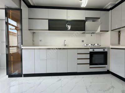 Hayal^den Tandoğan Mh'de Yapılı Geniş Ara Katta 3+1 7 Yıllık Binada Ön Cp. Kupon Daire